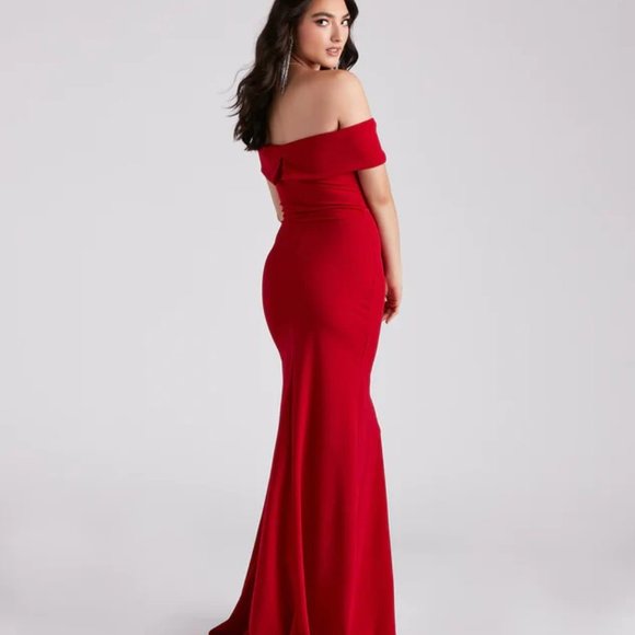 Faviana Red Jersey Off-The-Shoulder Dress - Picture 4 of 5